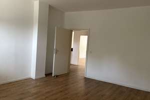 Zentrale Lage in Köln Kalk, Lichtdurchflutete 2 Zi. Whg. 75qm, Bad mit Dusche – Kalker Hauptstraße 180, 51103 Kalk (Ortsteil), Köln – Vorschaubild 5