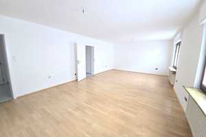 Frisch renovierte 3-Zimmer-Wohnung mit 2 Balkonen in KA-Mühlburg – Karlsruhe – Vorschaubild 2