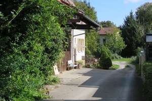 2-Familienhaus mit Anbau, ausgebauter Scheune  und weiterer Baufläche nach § 34 BauGB-provisionsfrei – Die vollständige Adresse der Immobilie erhältst du vom Anbieter., 72768 Oferdingen, Reutlingen – Vorschaubild 2