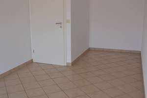 Wohnen mit Charakter: Zwei-Zimmer-Wohnung in Friedrichshofen – Cusanusstr. 42, 85049 Friedrichshofen-Hollerstauden, Ingolstadt – Vorschaubild 3