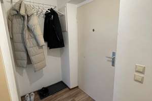 Top zentr. ruhige Lage, 1 Zi. Whg. ca. 28 m², Ebk 1.OG,  Nähe Rathenaupl. – ideal auch für Studenten – Nunnenbeckstr. 25, 90489 Wöhrd, Nürnberg – Vorschaubild 2
