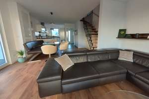 Available immediately, Modern terraced house (low-energy home), large garden, 2 miles to "The Clay"