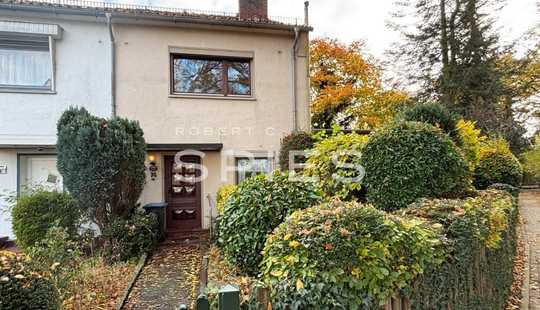 Bild von Ein Zuhause mit Möglichkeiten - Reihenendhaus mit Potenzial in ruhiger Wohnlage