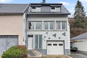 Einmalige Gelegenheit für Familien oder Kapitalanleger, Gepflegtes Reihenendhaus in Landscheid! – Die vollständige Adresse der Immobilie erhältst du vom Anbieter., 54526 Landscheid – Vorschaubild 3