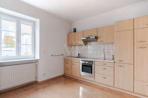 VON POLL - OBERURSEL: Gepflegtes Zweifamilienhaus in begehrter urbaner Toplage von Oberursel – Die vollständige Adresse der Immobilie erhältst du vom Anbieter., 61440 Oberursel (Taunus) – Vorschaubild 4