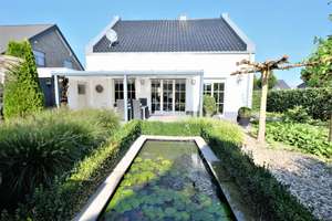 Neuwertiges, energieeffizientes Einfamilienhaus mit Garage in kinderfreundlicher Umgebung – Brehmstraße 1, 47559 Kranenburg – Vorschaubild 2