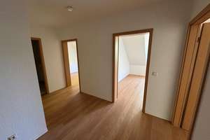 Gemütliche 3-Zimmer-Dachgeschosswohnung mit Balkon – Johannes-Hoffart-Straße 13, 68163 Neuostheim/Neuhermsheim, Mannheim – Vorschaubild 8