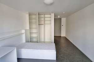 7342 - Teilmöbiliertes 1-Zimmer-Apartment mit Gemeinschaftsküche nähe Günther- – Karlsruhe – Vorschaubild 5