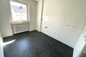 Ab sofort frei: Helle 3-Zimmer-Wohnung mit modernem Bad und Balkon – Mintarder Weg 23, 40472 Unterrath, Düsseldorf – Vorschaubild 5