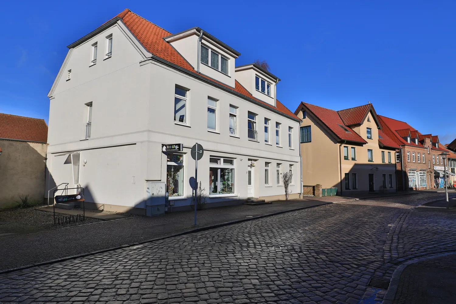 Mehrfamilienhaus mit verfügbarer Gewerbeeinheit!, Nordwestmecklenburg Kreis – Bild 4