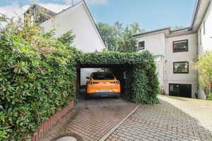 Familien aufgepasst: Doppelhaushälfte mit Vollkeller, Balkon und Carport in Hamburg-Alsterdorf – Hamburg – Vorschaubild 1
