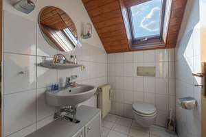 Gepflegtes Einfamilienhaus in München-Lochhausen – Die vollständige Adresse der Immobilie erhältst du vom Anbieter., 81249 Lochhausen, München – Vorschaubild 19