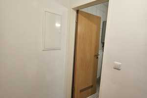 schöne und sanierte 1-Zimmerwohnung im 2.OG mit EBK – Hochweg 49, 93049 Regensburg – Vorschaubild 4