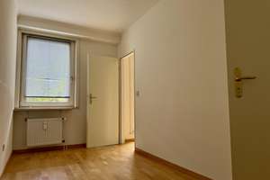 Frisch renoviert: 1,5-Zi.-Wohnung mit neuem Bad & neuem Boden - Dachterrasse inklusive – Die vollständige Adresse der Immobilie erhältst du vom Anbieter., 25469 Halstenbek – Vorschaubild 9