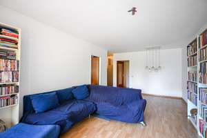 AIGNER - Ruhig gelegene 2-Zimmer-Wohnung mit großer Ostloggia in Ramersdorf – Die vollständige Adresse der Immobilie erhältst du vom Anbieter., 81735 Ramersdorf, München – Vorschaubild 3