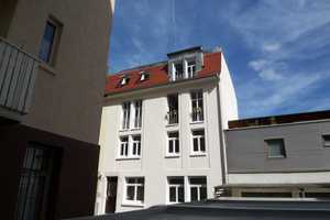Vermietet:-----------------------2,5 Zi.-Altbau-Whg. (Luxus Ausstattung) ca. 70 qm in Stuttgart-West – Reinsburgstr. 130.1, 70197 Stuttgart – Vorschaubild 1