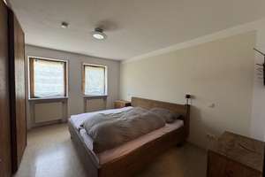 Zweifamilienhaus in ruhiger Lage – Die vollständige Adresse der Immobilie erhältst du vom Anbieter., 92286 Rieden – Vorschaubild 15