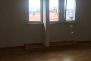 Charmante Dachgeschosswohnung ohne Schrägen – 60316 Ostend, Frankfurt am Main – Vorschaubild 9