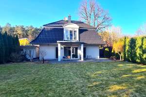 NEUER PREIS – EXKLUSIVE STADTVILLA MIT GÄSTEHAUS & ERDWÄRME IN RUHIGER BESTLAGE – Die vollständige Adresse der Immobilie erhältst du vom Anbieter., 16540 Hohen Neuendorf – Vorschaubild 2