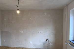 Modernisierte 2-Zimmer-Wohnung mit zusätzlichem Mansardenzimmer in ruhigem Zweifamilienhaus  – Distelbeckhof 123, 45327 Katernberg, Essen – Vorschaubild 11