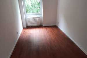 schöne 3 ZKB Wohnung im 2.OG *ab sofort* zu vermieten – Vulkanstraße 228, 47807 Krefeld – Vorschaubild 4