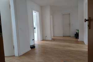 Große 4-Zimmerwohnung ruhig und innerstädtische gelegen – Die vollständige Adresse der Immobilie erhältst du vom Anbieter., 47798 Stadtmitte, Krefeld – Vorschaubild 9