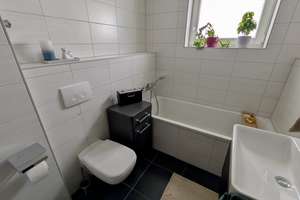 Lichtdurchflutete 3-Zimmer-Wohnung mit 2 Balkonen & Smart Home in Augsburg nahe Reese-Park  – Die vollständige Adresse der Immobilie erhältst du vom Anbieter., 86156 Kriegshaber, Augsburg – Vorschaubild 18