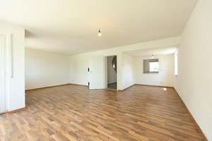 Familienfreundlich mit viel Platz in toller Lage. – Fichtenstraße 34, 89275 Elchingen – Vorschaubild 8
