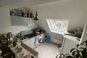 kleine, helle 2-Zimmer Dachgeschosswohnung in Düsseldorf, Eller – 40231 Eller, Düsseldorf – Vorschaubild 3