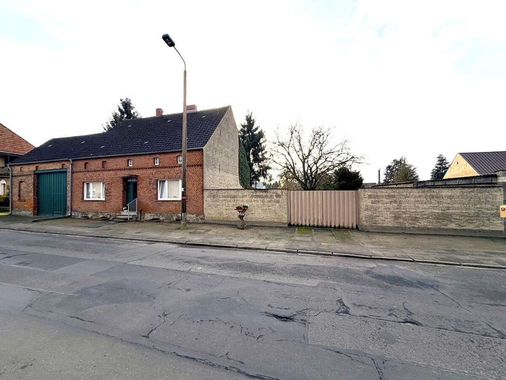 Immobilie in Niedergörsdorf - Historisches Wohnhaus mit großem Grundstück, Scheune, in idyllischer Lage von Oehna - Bild 2