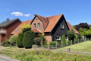 Mehrgenerationen unter einem Dach - Ihr Haus inklusive Wohlfühlambiente und Gartenparadies – Die vollständige Adresse der Immobilie erhältst du vom Anbieter., 32457 Porta Westfalica – Vorschaubild 3