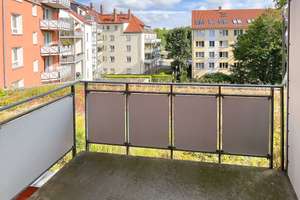 4,33 % Rendite; Balkon, Aufzug und Tiefgarage – 4157 Gohlis-Mitte, Leipzig – Vorschaubild 2