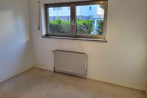 BEZUGSFREI: 2-FAMILIENHAUS MIT 2 GARAGEN UND TOLLEM GARTEN IN ROMMERSKIRCHEN-ANSTEL ZU VERKAUFEN... – Am Rosenend 5, 41569 Rommerskirchen – Vorschaubild 15