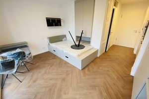 Moderne möblierte Wohnung direkt in Adlershof mit EBK sowie Balkon!!!! – Moissistraße 31, 12489 Adlershof, Berlin – Vorschaubild 9