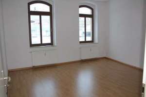 Frei ab 1.3.26 - Bad mit Fenster - nur Wohnzi. straßenseitig ! – Limbacher Straße 28, 9113 Schloßchemnitz, Chemnitz – Vorschaubild 1