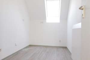 Hübsche 2-Zi.-Whg. mit Sonnenbalkon- auf Wunsch zum 01.09.2026 frei – Am Heidekrug 63, 40724 Hilden – Vorschaubild 6