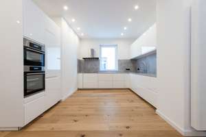 Moderne und lichtdurchflutete Wohnung in Bestlage des Nordends – Die vollständige Adresse der Immobilie erhältst du vom Anbieter., 60389 Bornheim, Frankfurt am Main – Vorschaubild 3