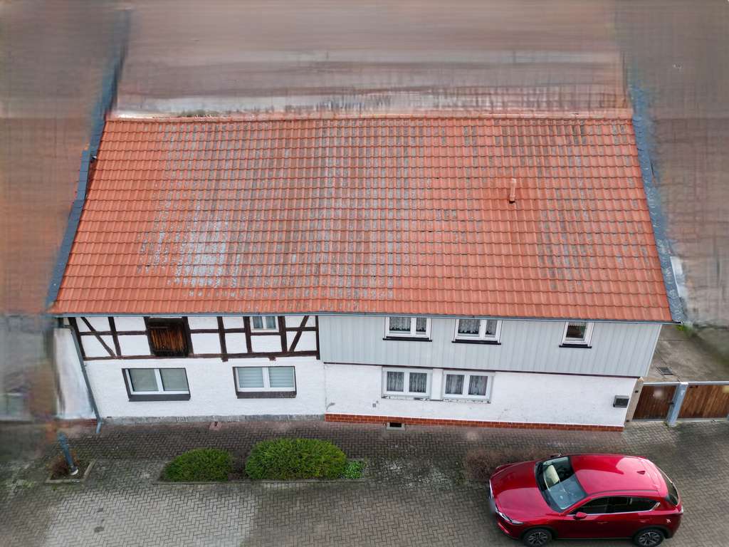 Immobilie in Ilsenburg - Wohnen & Vermieten: Ferienwohnung sofort nutzbar – OG/DG mit viel Potenzial zur Sanierung in Drübeck - Bild 1