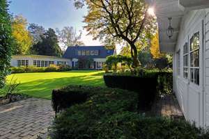Villa mit Parkgrundstück und Außenschwimmbad in Meerbusch - Büderich – Die vollständige Adresse der Immobilie erhältst du vom Anbieter., 40667 Meerbusch – Vorschaubild 28