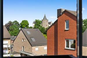 Großzügiges Zweifamilienhaus mit großem Grundstück, zwei Garagen und Blick auf die Burg Rode – Die vollständige Adresse der Immobilie erhältst du vom Anbieter., 52134 Herzogenrath – Vorschaubild 20