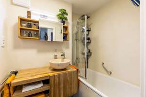 Atemberaubende 3-Zimmer-Wohnung in Forstenried mit großer Dachterrasse – Die vollständige Adresse der Immobilie erhältst du vom Anbieter., 81476 Forstenried, München – Vorschaubild 10
