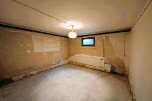 Großzügiger Bungalow auf 1.074 m² Grundstück – Sanierungsobjekt mit viel Potenzial in Berlin-Spandau – Die vollständige Adresse der Immobilie erhältst du vom Anbieter., 13593 Staaken, Berlin – Vorschaubild 15