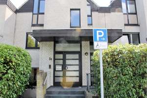 Ein Haus mit viel Platz und vielen Möglichkeiten! Wohnen & arbeiten -Mehrgenerationenhaus, 2 Garagen – Die vollständige Adresse der Immobilie erhältst du vom Anbieter., 40595 Hellerhof, Düsseldorf – Vorschaubild 5