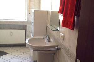 traumhafte Wohnung mit XXL-Süd-Terrasse, Einbauküche und Garage ab 01.08.2026 zu mieten – Dresdener Str. 57, 86157 Pfersee-Süd, Augsburg – Vorschaubild 13