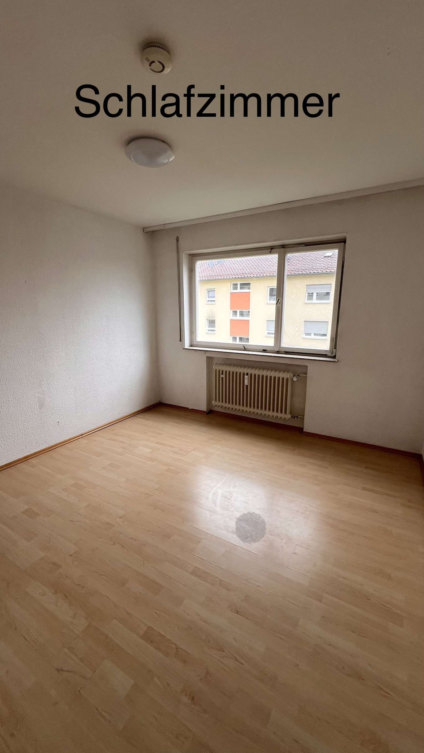 Renovierungsbedürftige 3-Zimmer-Wohnung im 2. OG in Sindelfingen, Böblingen Kreis – Bild 3