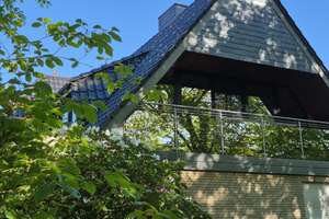 3 Zimmer, Küche, Bad, Loggia, Balkon, helle Oberwohnung im grünen, Rolläden, Stellplatz – Die vollständige Adresse der Immobilie erhältst du vom Anbieter., 28755 Oberneuland, Bremen – Vorschaubild 1