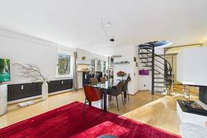 Schöne Maisonette-Dachgeschosswohnung in einem kleinen Mehrfamilienhaus mit nur 6 Einheiten in Solln – Die vollständige Adresse der Immobilie erhältst du vom Anbieter., 81479 Solln, München – Vorschaubild 12