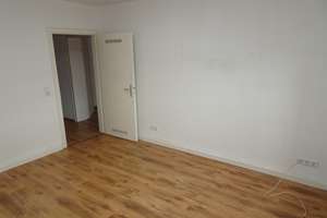 Helle 2 Zimmer Wohnung mit großer Wohnküche in W-Elberfeld an solvente Mieter! – Ravensberger Straße 149, 42117 Elberfeld, Wuppertal – Vorschaubild 3