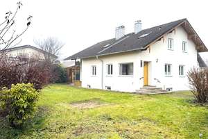 Großzügiges Ein- / Zweifamilienhaus in sonniger Lage mit großem Garten, Obj. T/0573-1 – Die vollständige Adresse der Immobilie erhältst du vom Anbieter., 82069 Schäftlarn – Vorschaubild 1