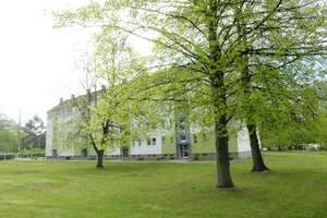 Schöner Wohnen ganz OBEN: 3-Raum im 3. sucht neue Bewohner – Steinwiese 7, 9116 Altendorf, Chemnitz – Vorschaubild 8